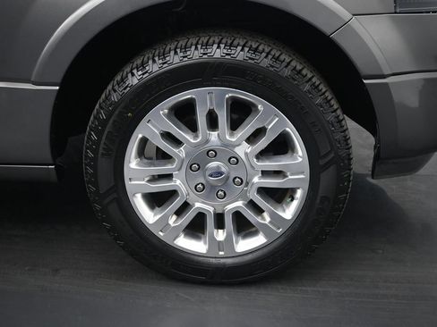 Used 2014 Ford Expedition EL Limited w/ Equipment Group 301A RWD image 25