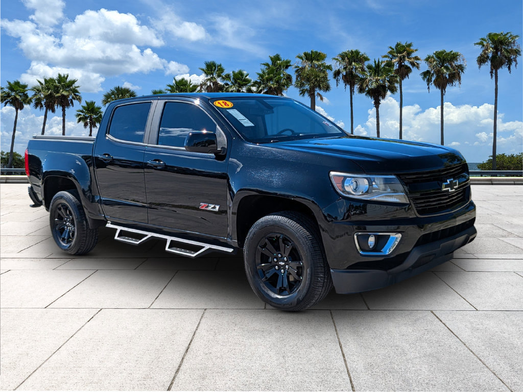 Used 2018 Chevrolet Colorado Z71 w/ Z71 Midnight Edition AWD/4WD image 2