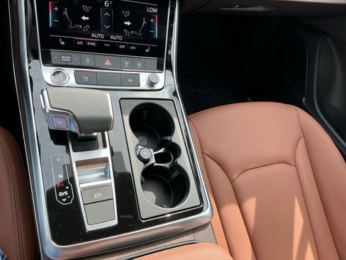 New 2026 Audi Q7 2.0T Premium image 13