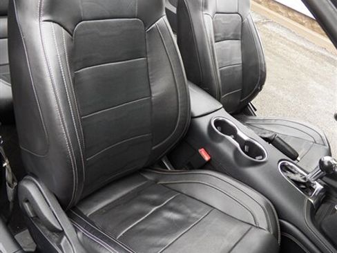 Used 2018 Ford Mustang Premium w/ Equipment Group 201A image 24