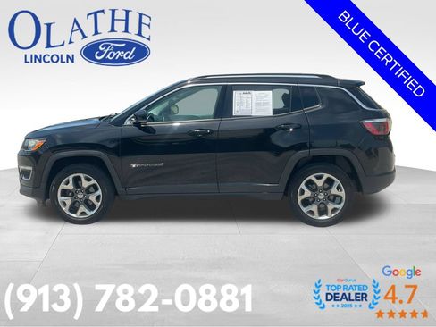 Used 2017 Jeep Compass Limited w/ Navigation Group AWD/4WD image 2