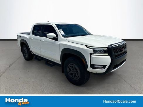 Used 2025 Nissan Frontier PRO-4X AWD/4WD image 1