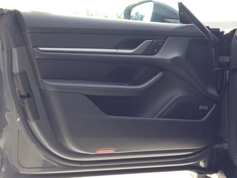 New 2026 Porsche Taycan image 13