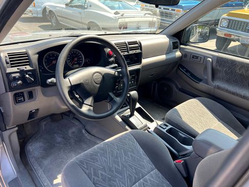 Used 2004 Isuzu Rodeo S image 7