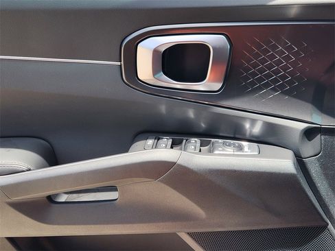 New 2025 Kia Sorento S w/ Panoramic Sunroof Package image 18