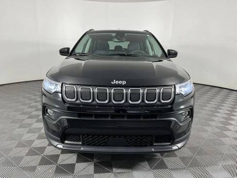 Used 2022 Jeep Compass Latitude FWD image 5