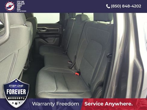 Used 2022 RAM 1500 Big Horn w/ Night Edition RWD image 27