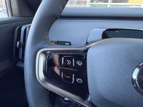 Used 2025 Volvo EX30 Ultra image 25