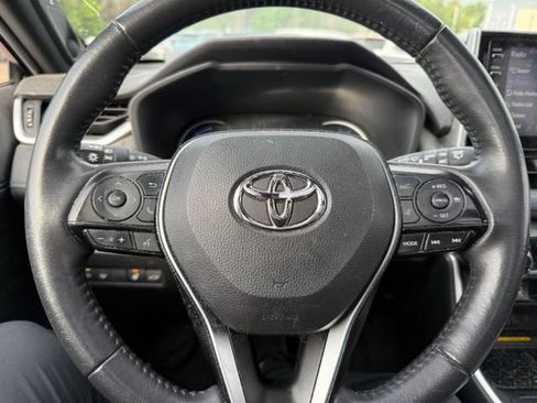 Used 2020 Toyota RAV4 XSE AWD/4WD image 15