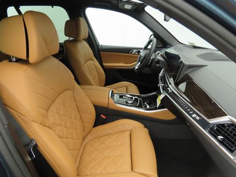 New 2026 BMW X5 xDrive40i w/ Climate Comfort Package image 21