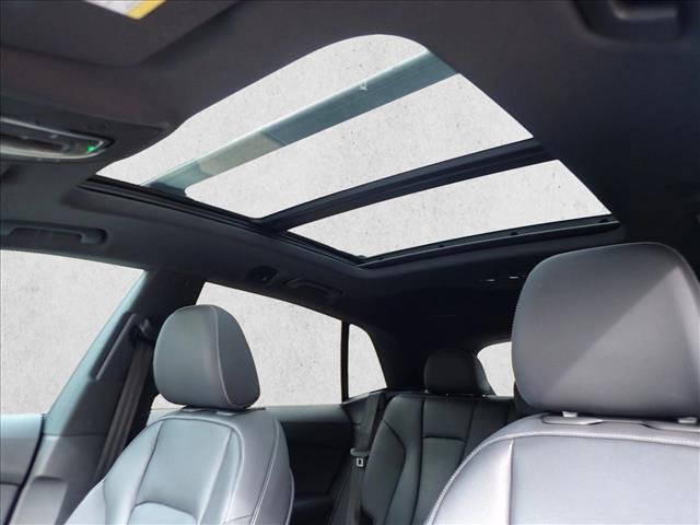 Used 2020 Audi Q8 Premium Plus w/ Premium Plus Package AWD/4WD image 8