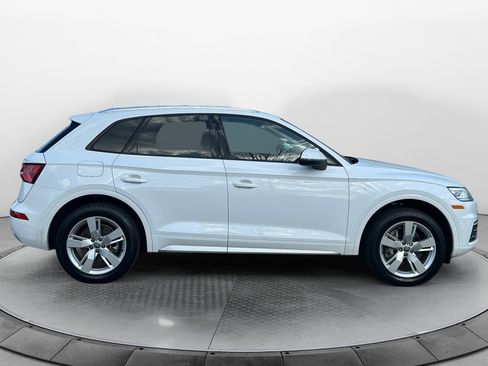 Used 2018 Audi Q5 2.0T Premium w/ Convenience Package image 8