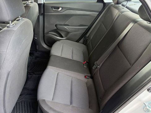 Used 2021 Hyundai Accent SEL image 15