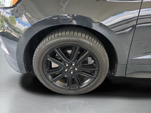 Used 2021 Ford Edge ST-Line FWD image 29