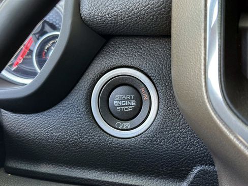 Used 2023 RAM 2500 Laramie image 28