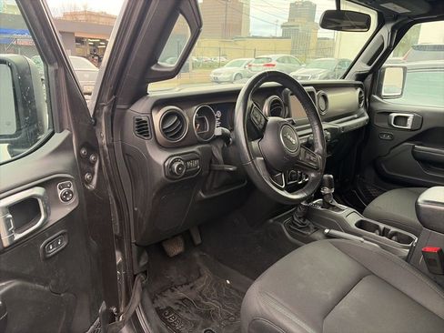 Used 2020 Jeep Wrangler Unlimited Sport S image 7