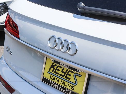 Used 2023 Audi Q5 2.0T Premium AWD/4WD image 11
