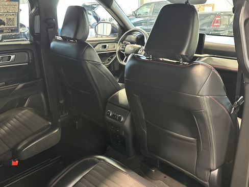 Used 2026 Ford Explorer ST-Line AWD/4WD image 34