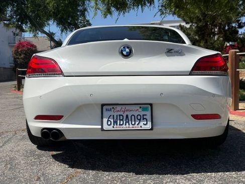 Used 2012 BMW Z4 sDrive28i image 39
