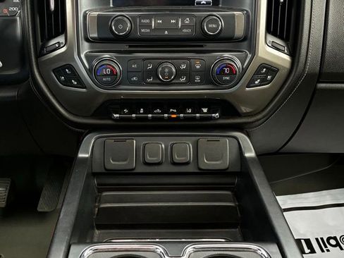 Used 2018 Chevrolet Silverado 2500 High Country AWD/4WD image 25
