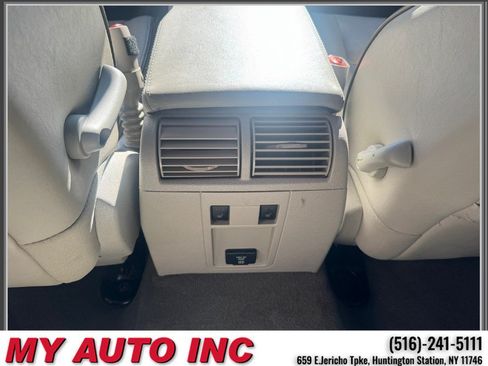 Used 2008 Jeep Grand Cherokee Overland AWD/4WD image 14