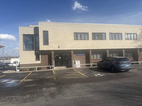 Used 2016 Subaru Legacy 2.5i Limited image 16