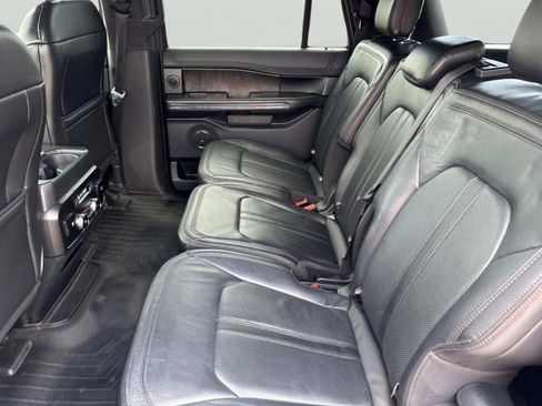 Used 2018 Ford Expedition Max Limited RWD image 15