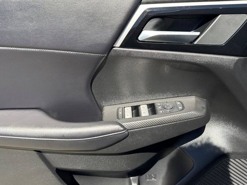 Used 2024 Mitsubishi Outlander SE FWD image 12