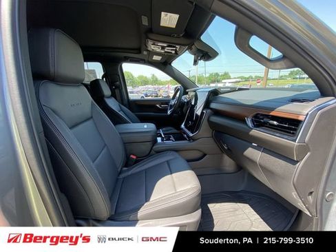 New 2026 GMC Yukon Denali w/ Denali Reserve Package AWD/4WD image 30