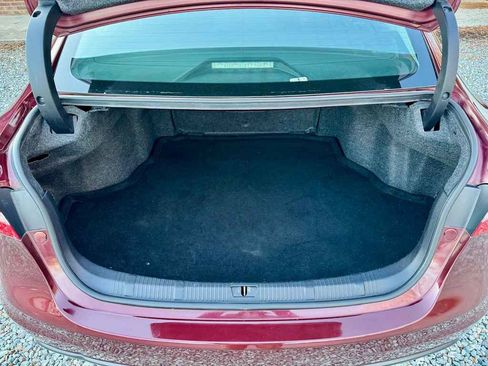 Used 2015 Toyota Avalon XLE image 11