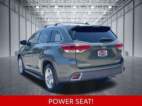 Used 2019 Toyota Highlander Limited w/ Protection Package #3 AWD/4WD image 10