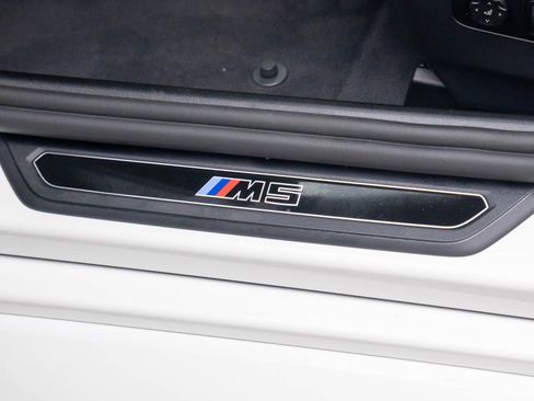 Used 2026 BMW M5 w/ Carbon Package image 28