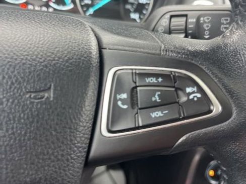 Used 2020 Ford EcoSport SE w/ SE Convenience Package image 7