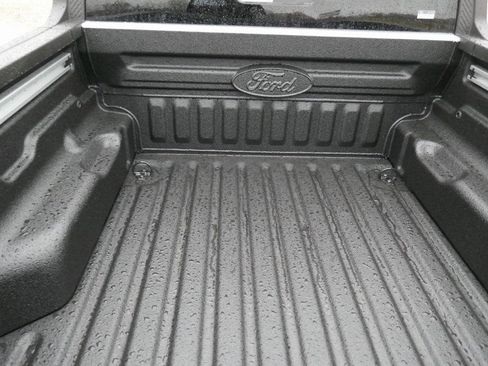 New 2025 Ford Maverick Lariat w/ Black Appearance Package image 6