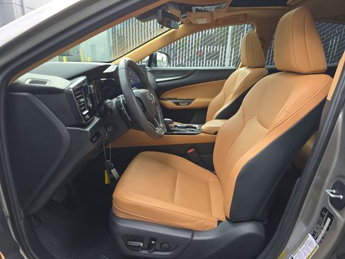 Used 2024 Lexus NX 350 AWD w/ Vision Package image 11