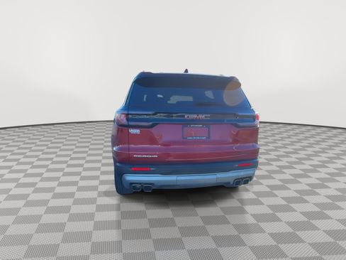 Used 2024 GMC Acadia Elevation w/ Luxury Package image 4