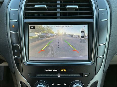 Used 2019 Lincoln Nautilus Reserve w/ Ultimate Package image 30