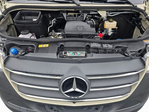 New 2026 Mercedes-Benz Sprinter 2500 image 9