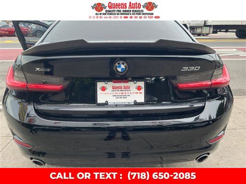 Used 2019 BMW 330i xDrive Sedan w/ Premium Package AWD/4WD image 29