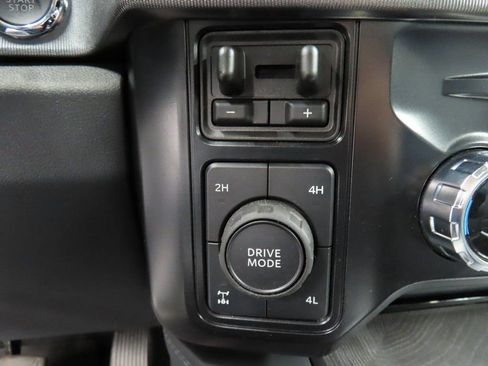 Used 2025 Ford F250 Platinum image 54