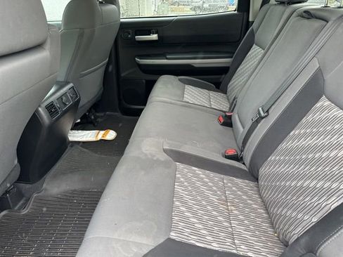 Used 2020 Toyota Tundra SR5 w/ SR5 Upgrade Package RWD image 15