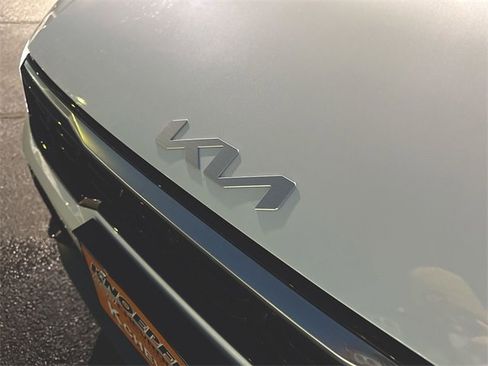 Used 2025 Kia K4 GT-Line Turbo image 32
