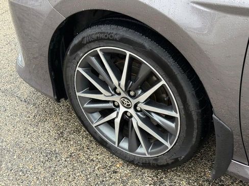 Used 2023 Toyota Camry XLE w/ Cold Weather Package image 10