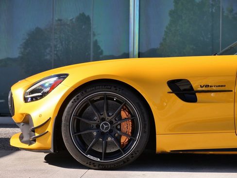 Used 2020 Mercedes-Benz AMG GT R image 12