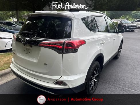 Used 2016 Toyota RAV4 SE FWD image 16