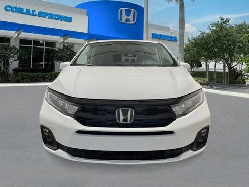 New 2026 Honda Odyssey Touring image 10