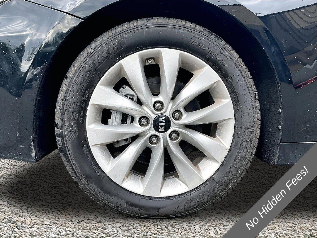 Used 2018 Kia Optima S w/ Panoramic Sunroof Package FWD image 8