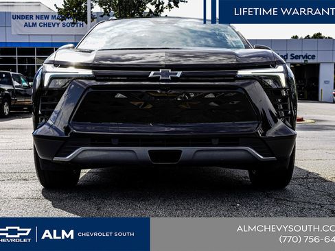 New 2026 Chevrolet Blazer EV LT image 9