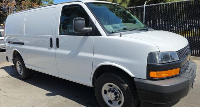 Used 2020 Chevrolet Express 2500 w/ Driver Convenience Package RWD image 2