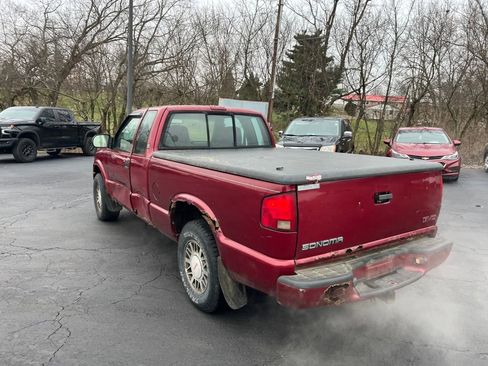 Used 2001 GMC Sonoma SLS w/ Convenience Group image 3